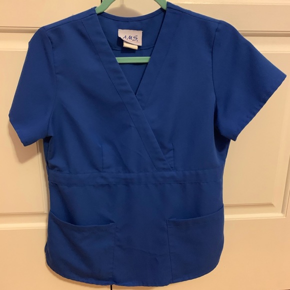 Royal blue scrub top - Picture 1 of 2